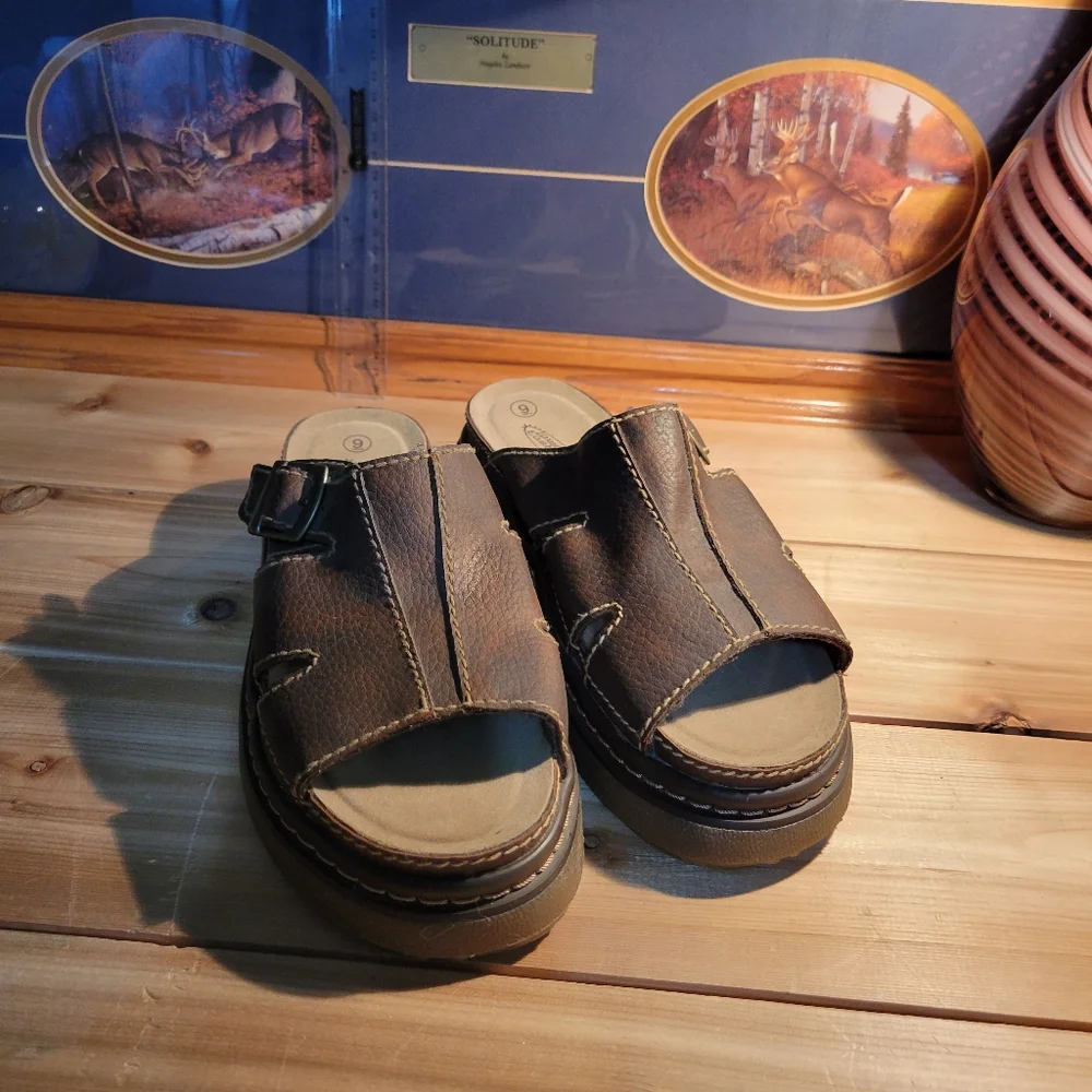 Lower East Side Shoe's